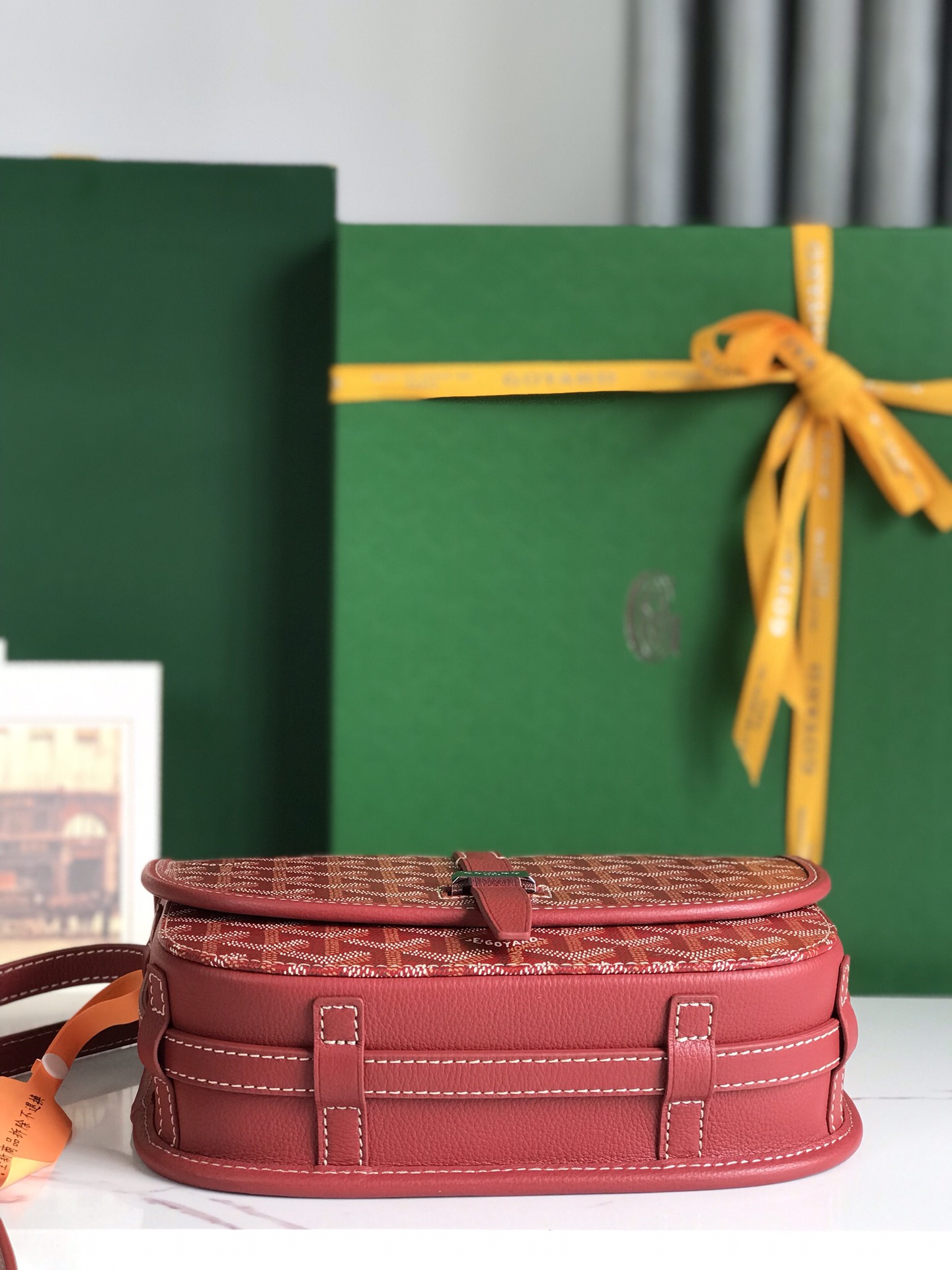 Belvedere MM Shoulder Bag In Burgundy